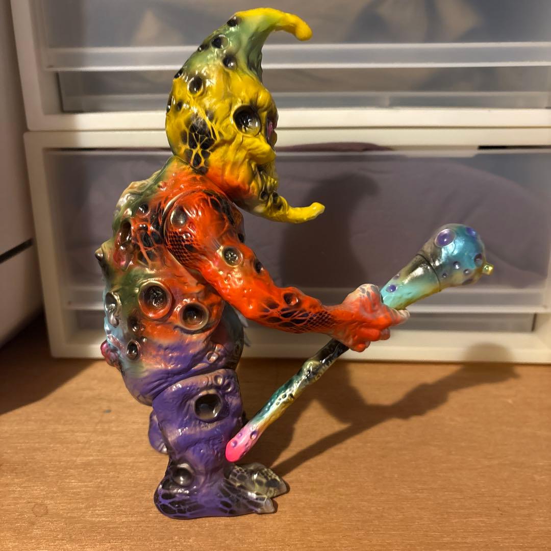 Mad Monk × BLObPUS MAD MOON One offヤモマーク