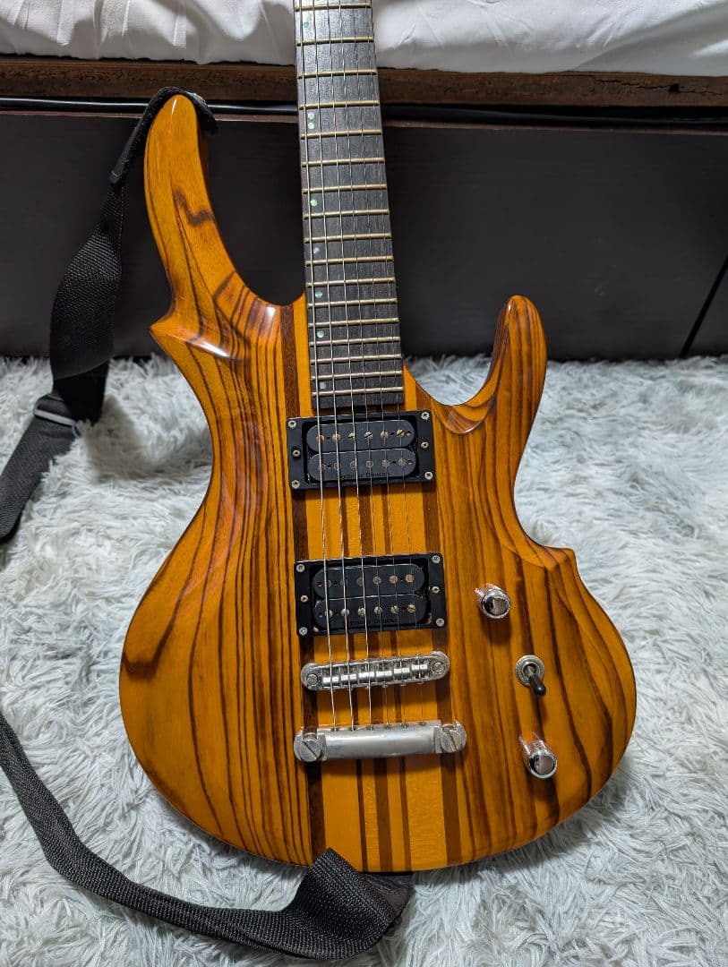 美品　edwards e-rd-140nt エレキギター　廃盤らしい