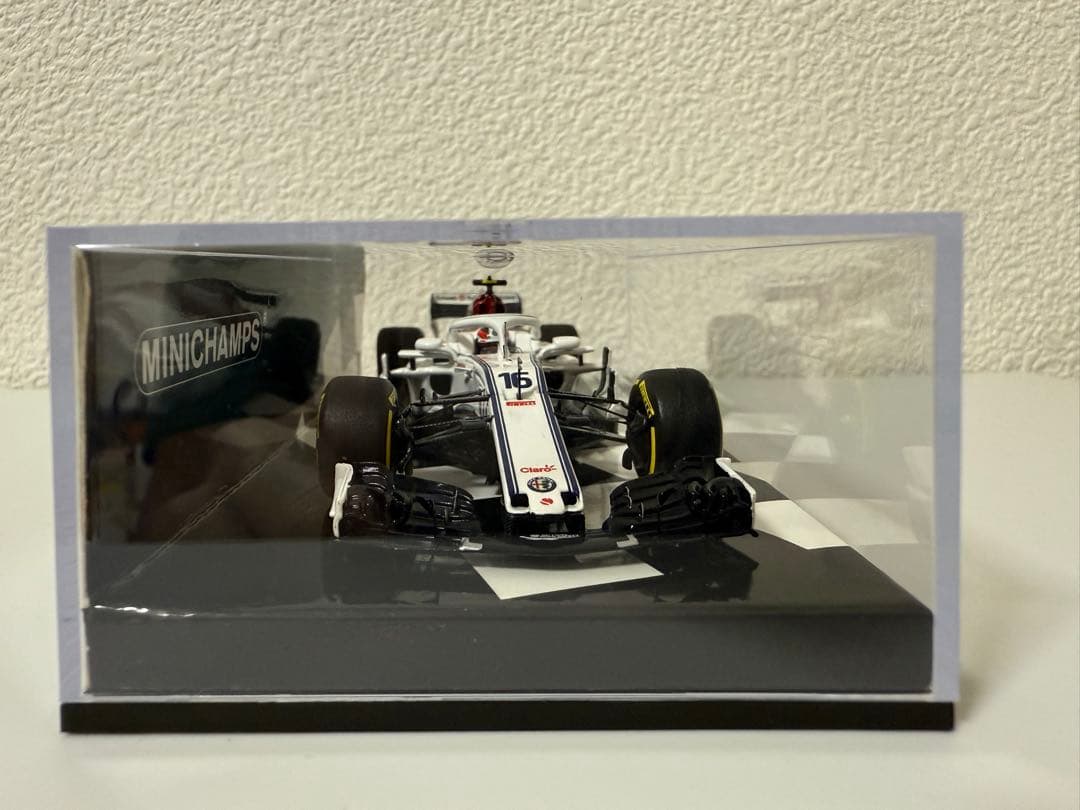 ミニチャンプス1/43 ザウバー C37 2018 シャルル・ルクレール