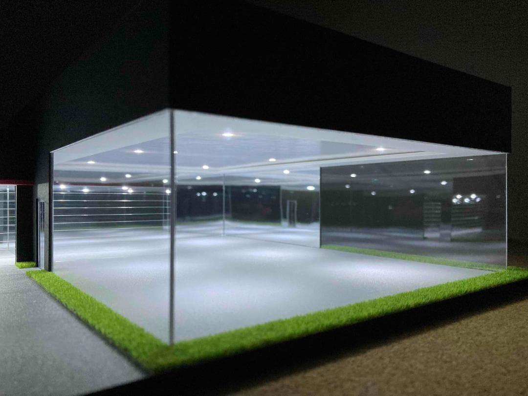 ミニカー専用ジオラマ：1/64 カーディーラーⅣ（オールブラック）希少モデル！