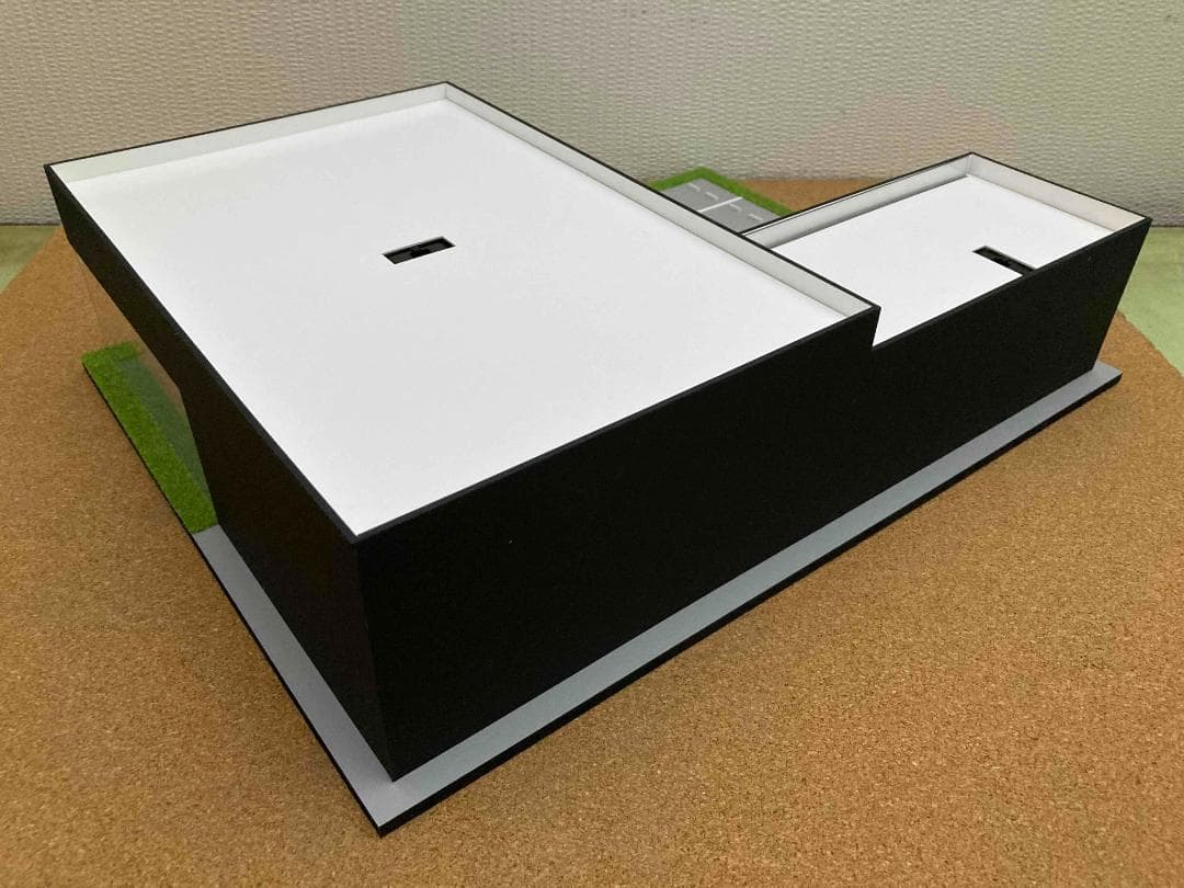 ミニカー専用ジオラマ：1/64 カーディーラーⅣ（オールブラック）希少モデル！