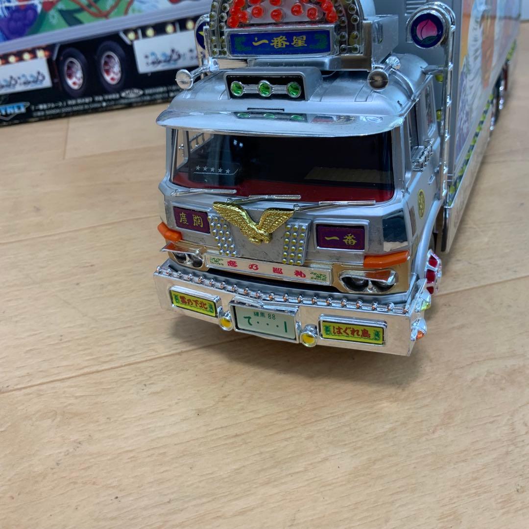 モ*ド様 バンダイ（スカイネット）　1/32 トラック野郎　 ラジコン　天下御免