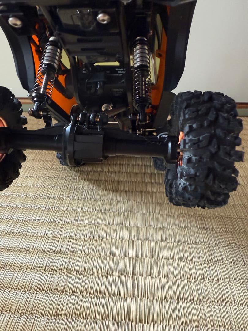 あんたバカァ！？このイケてるブロンコいつ買うのよ？！ もう値下げしないんだから！