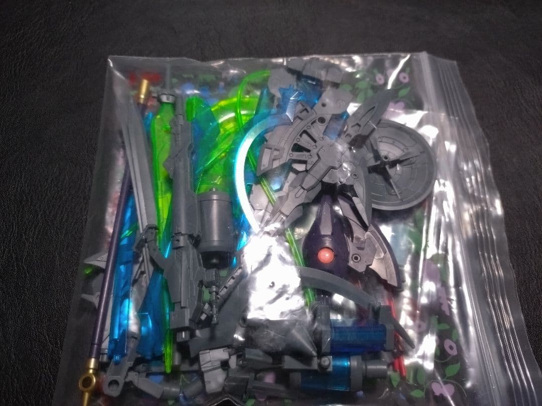 30MM 14キット 組立・ランナー切離済 プラモデル