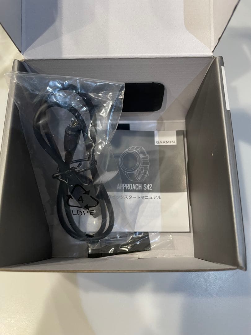 【美品】Garmin Approach S42 ゴルフ GPSナビ