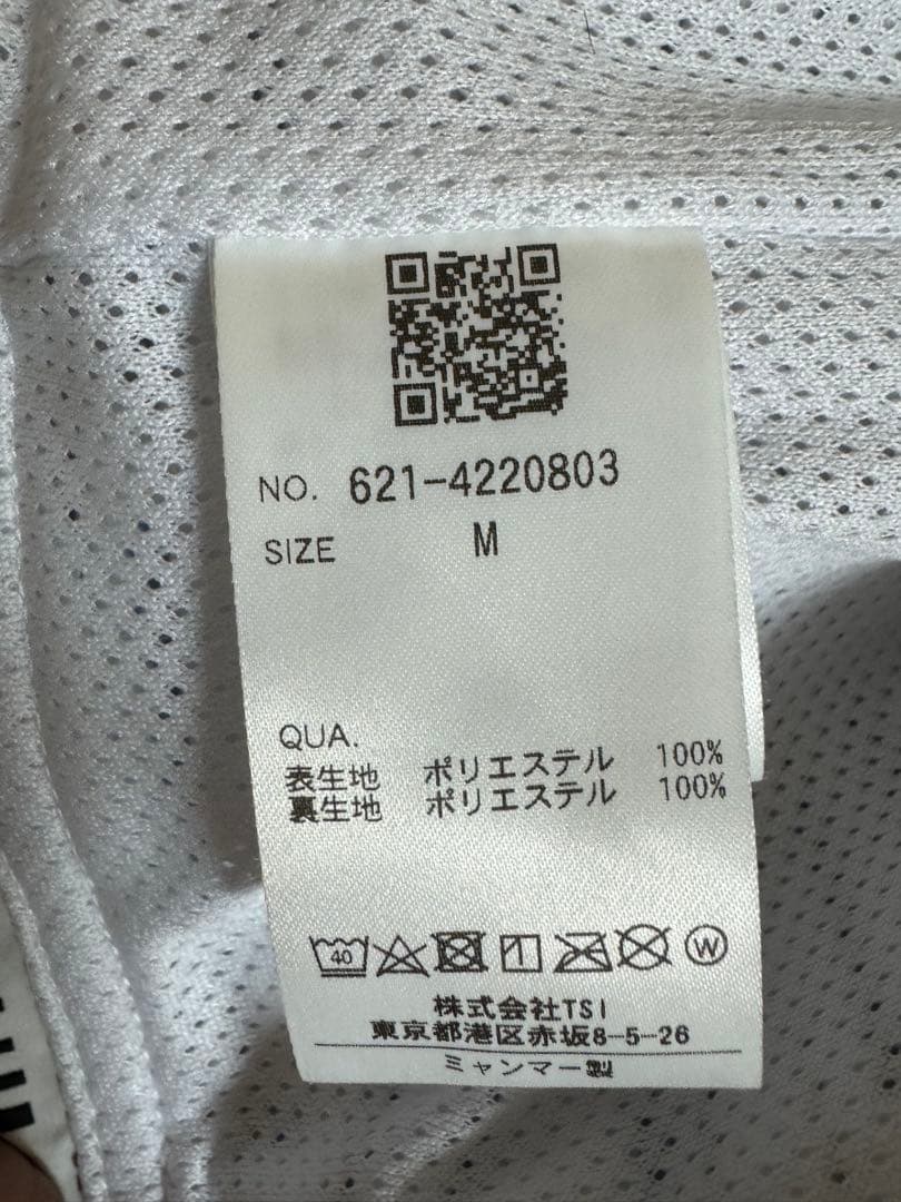 ピン　ウィンドブレーカー