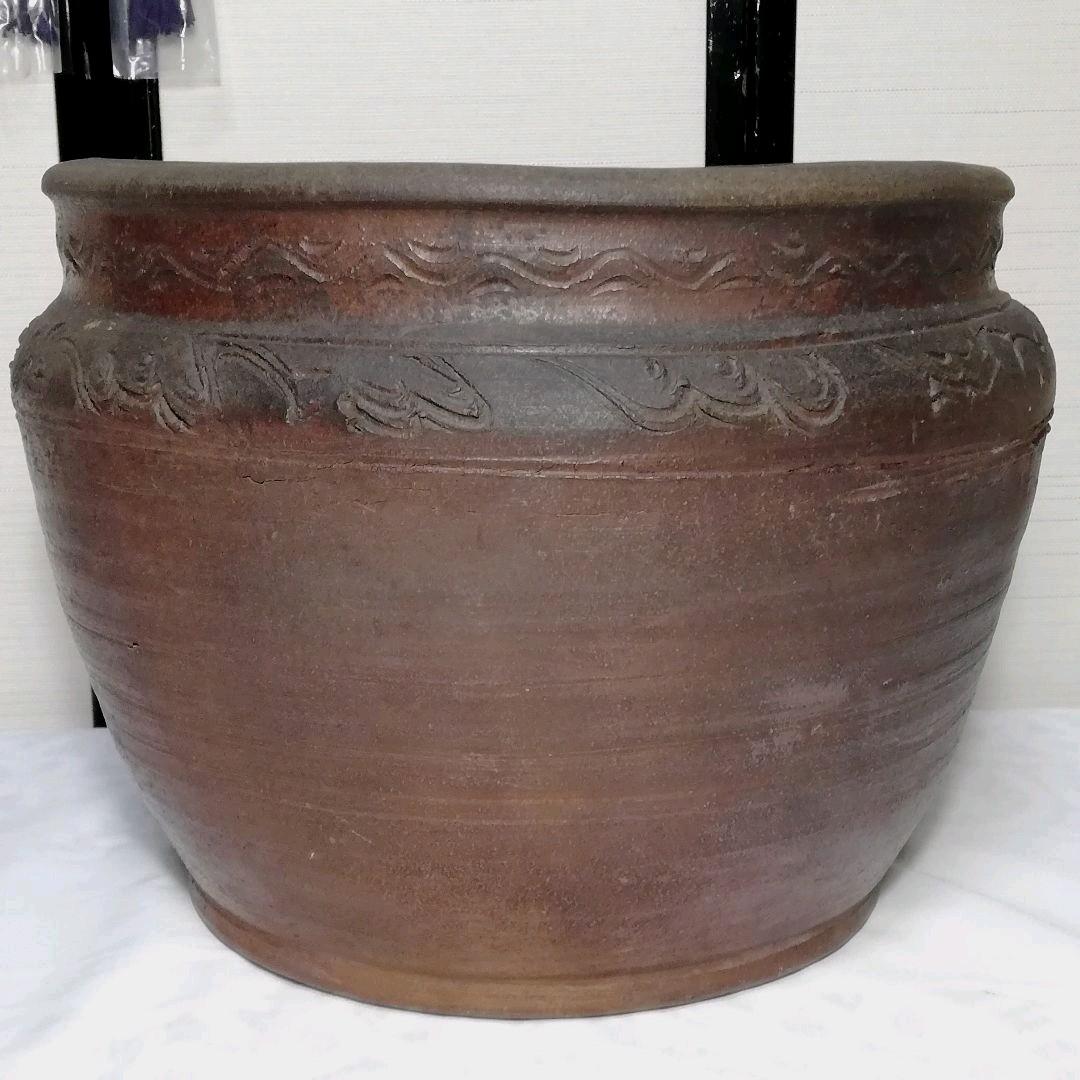 金重分銅印 備前焼 波状文火鉢 メダカ鉢 睡蓮鉢 金魚鉢 容器 水槽 工芸品
