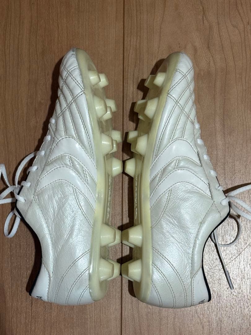 【美品】YASUDA ヤスダ 24.5cm サッカースパイク レガリスタPro