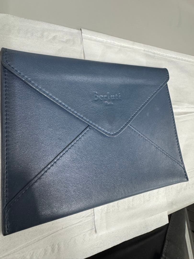 Berluti ネイビー レザー ノベルティグッズ
