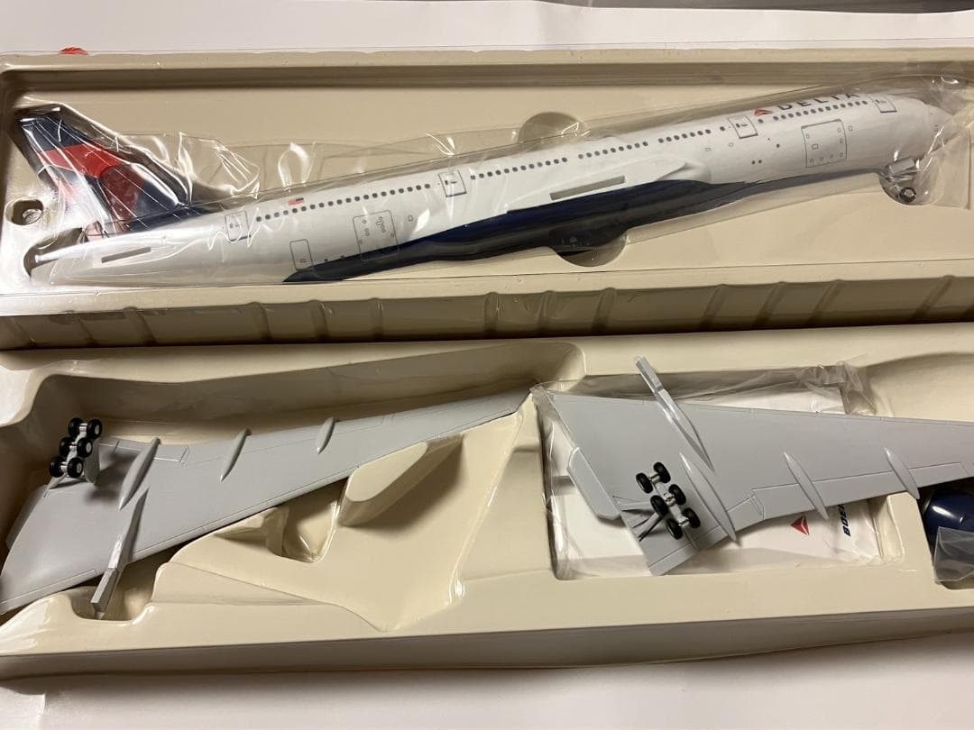 旅客機模型　デルタ航空　B777-200LR　1/200　　う