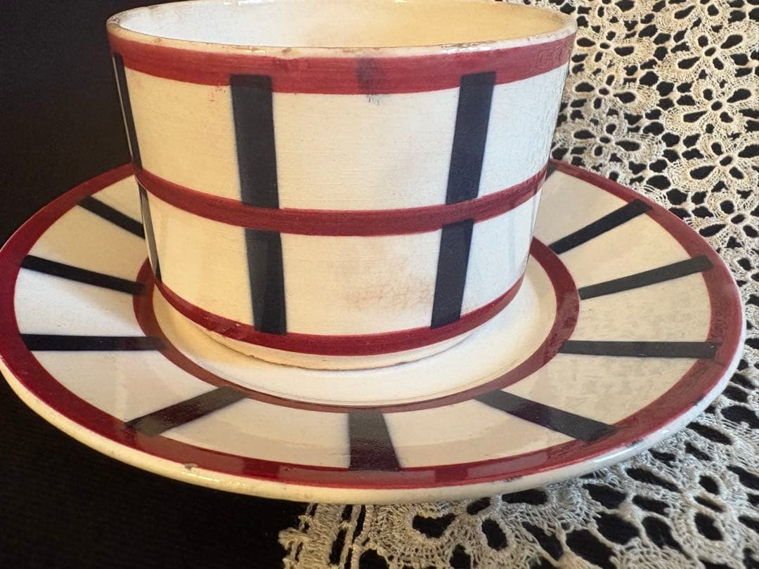 HBCM Béarn クレイユモントロー バスク柄 ショコラカップ&ソーサー