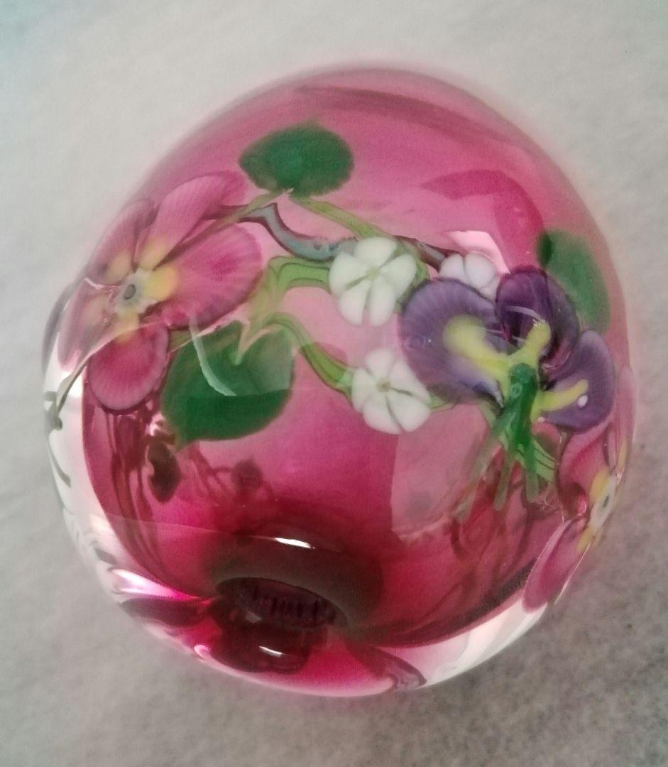 ZelliqueStudio　色ガラス花文パフュームボトル　香水瓶　アートガラス