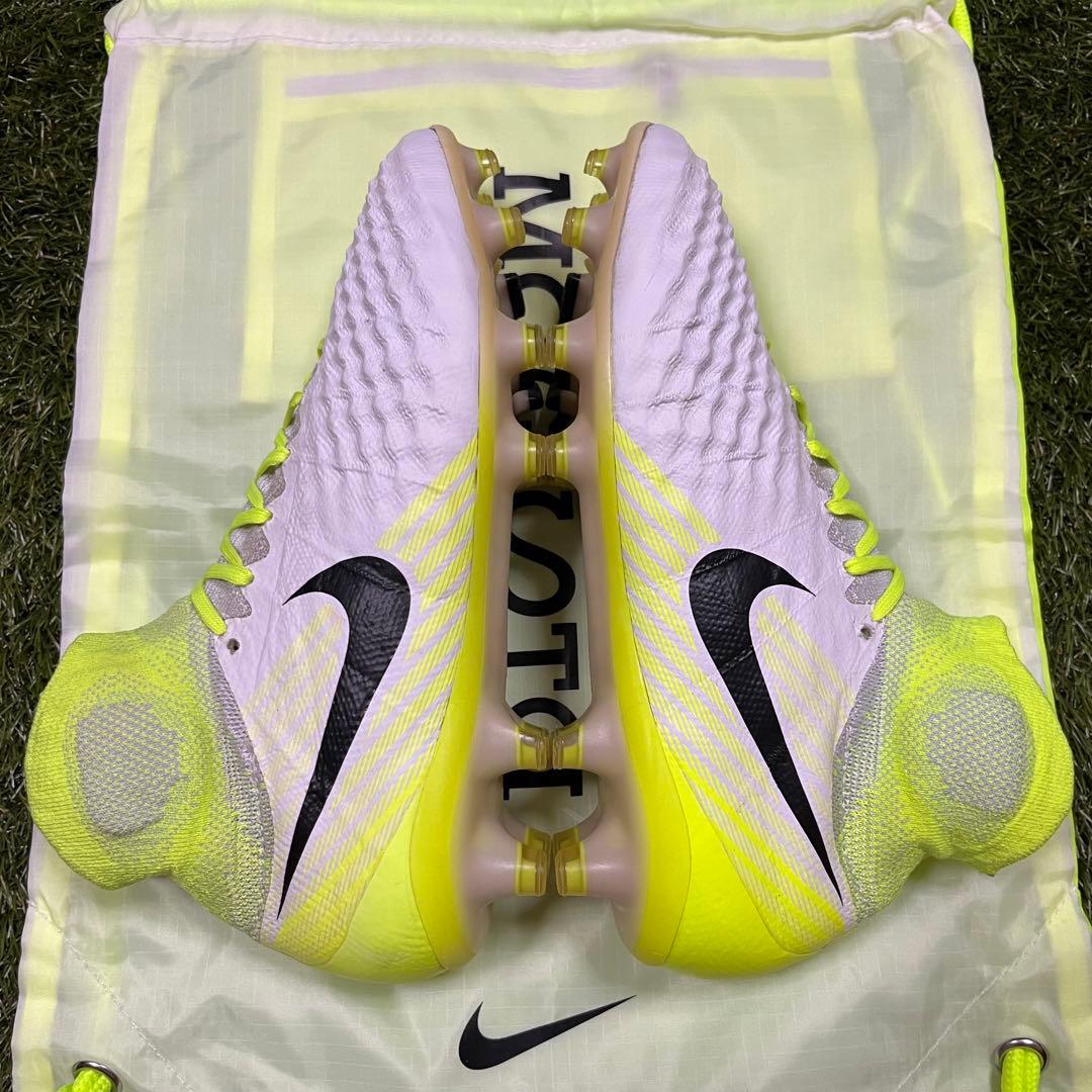 NIKE Magista Obra Ⅱ FG 25cm