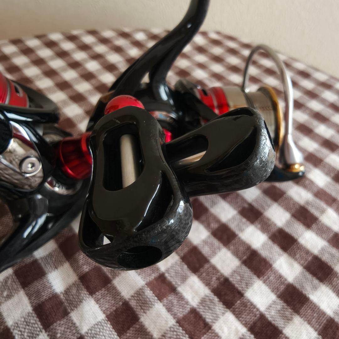 【2台セット】 ダイワ 13イージス2004【軽量リールスタンド付き】AEGIS