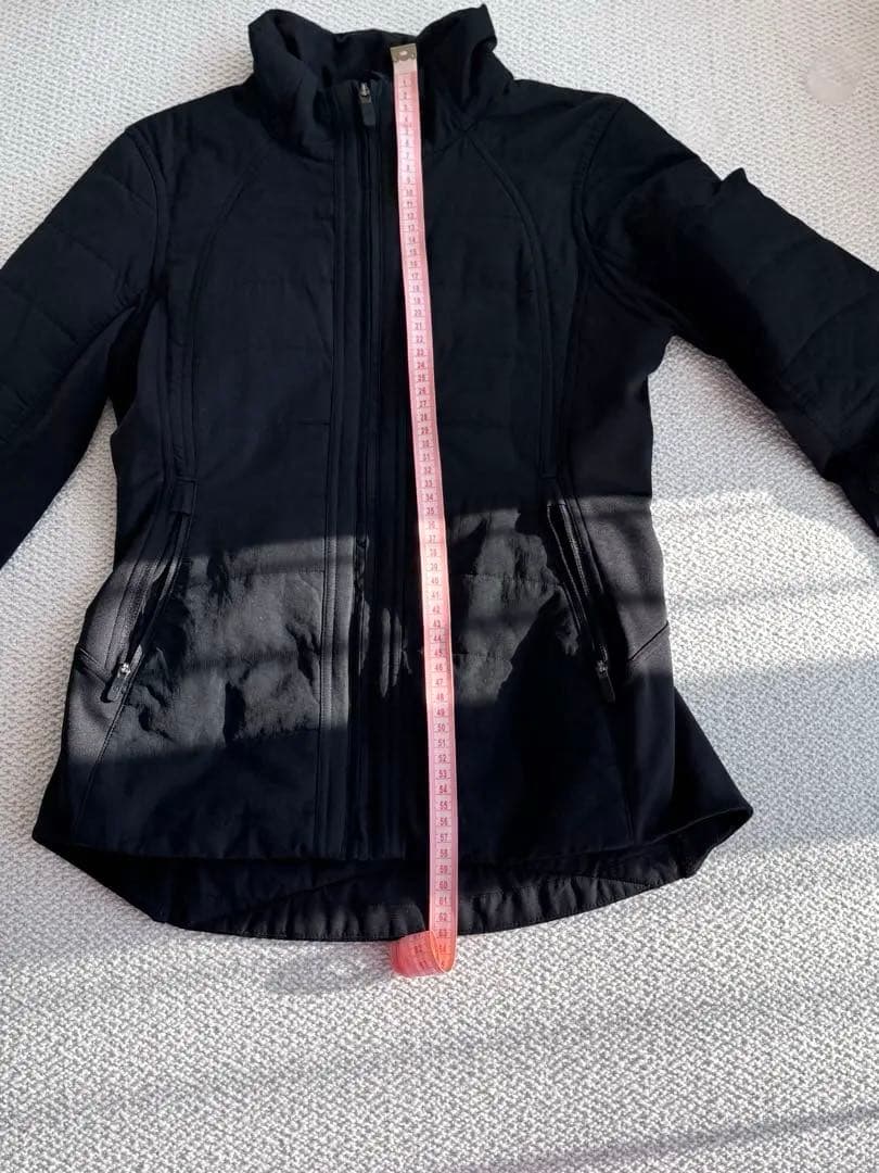 Lululemon レディースランニングジャケットS size ブラック