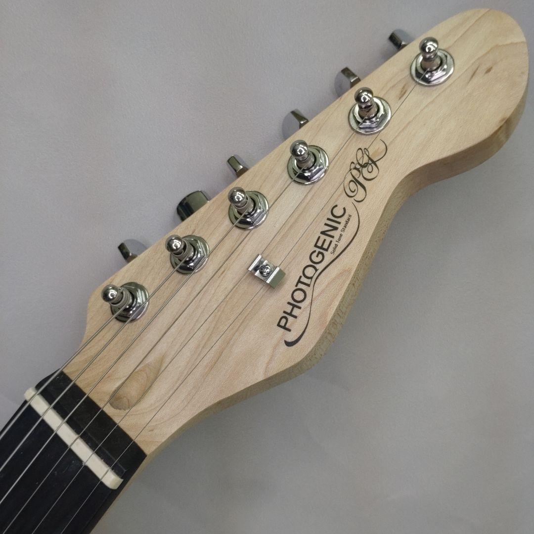 ミントグリーンのテレキャスター