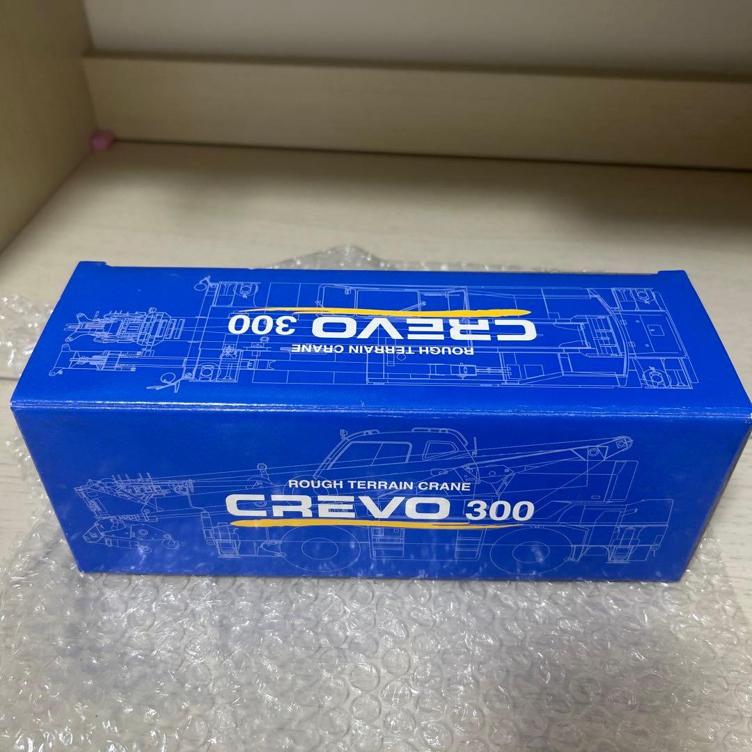 タダノ　ラフタークレーン　CREVO300 ミニチュア