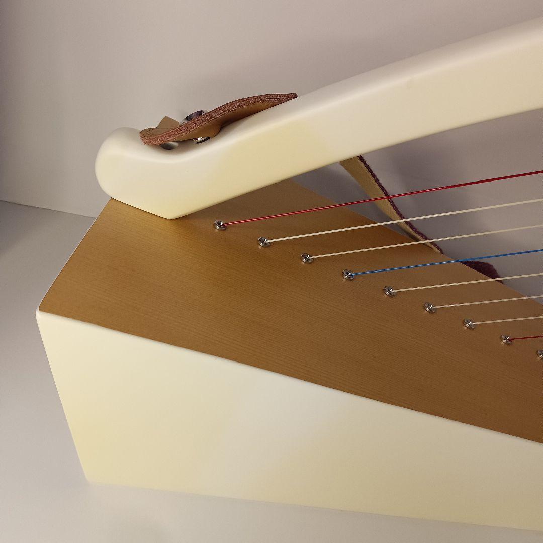 ホワイトハープ 15弦　パッションホワイト ケース ストラップ 教本 一式セット