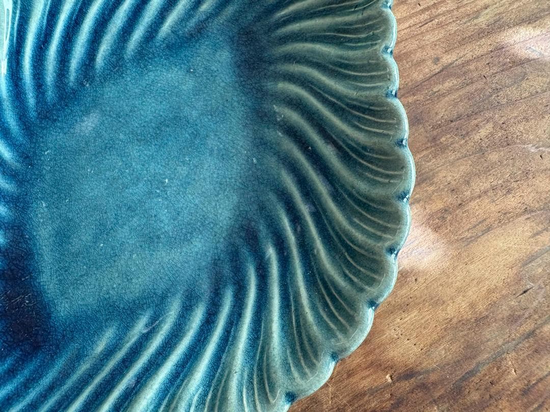 値下げ　珉平焼　コバルト秞　菱形皿　　花弁模様　無傷