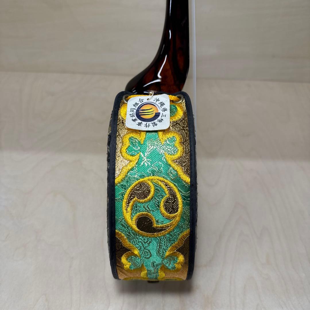 真壁型三線　仲嶺盛文作　本皮一枚張り ハードケース付き　こうさん専用