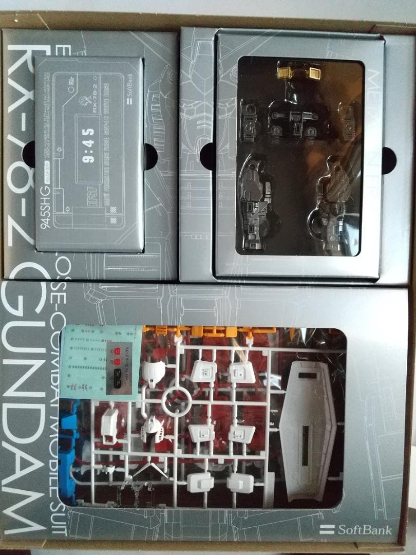 ガンプラ30thプレミアムモデル　ガンプラケータイ