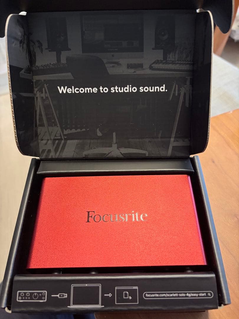 Focusrite Scarlett Solo オーディオインターフェイス