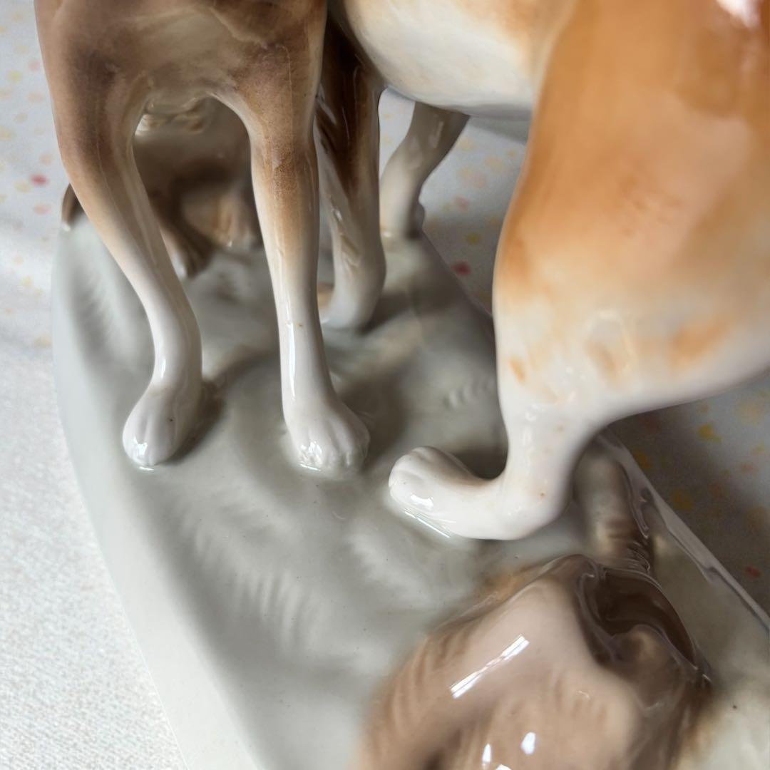 アンティーク雑貨  Dux Hunting Dogs Figurine