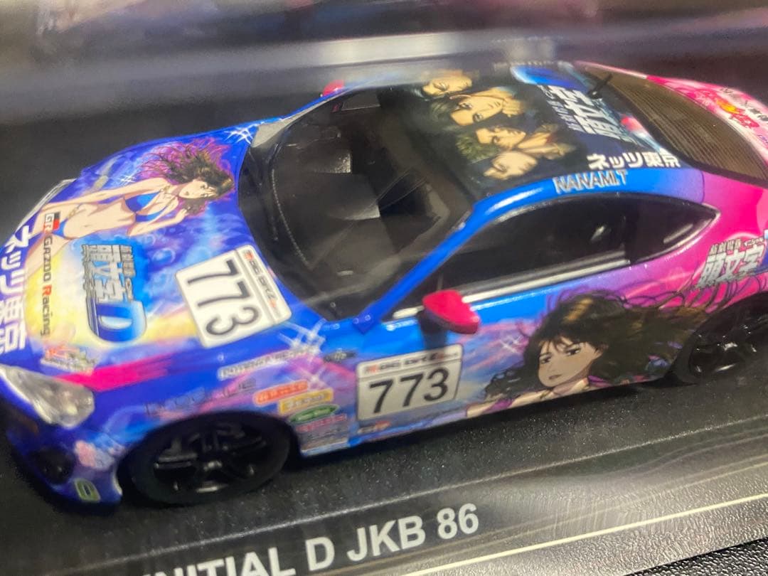 TOYOTA 86 京商　INITIAL D JKB86 ミニカー 塚本奈々美
