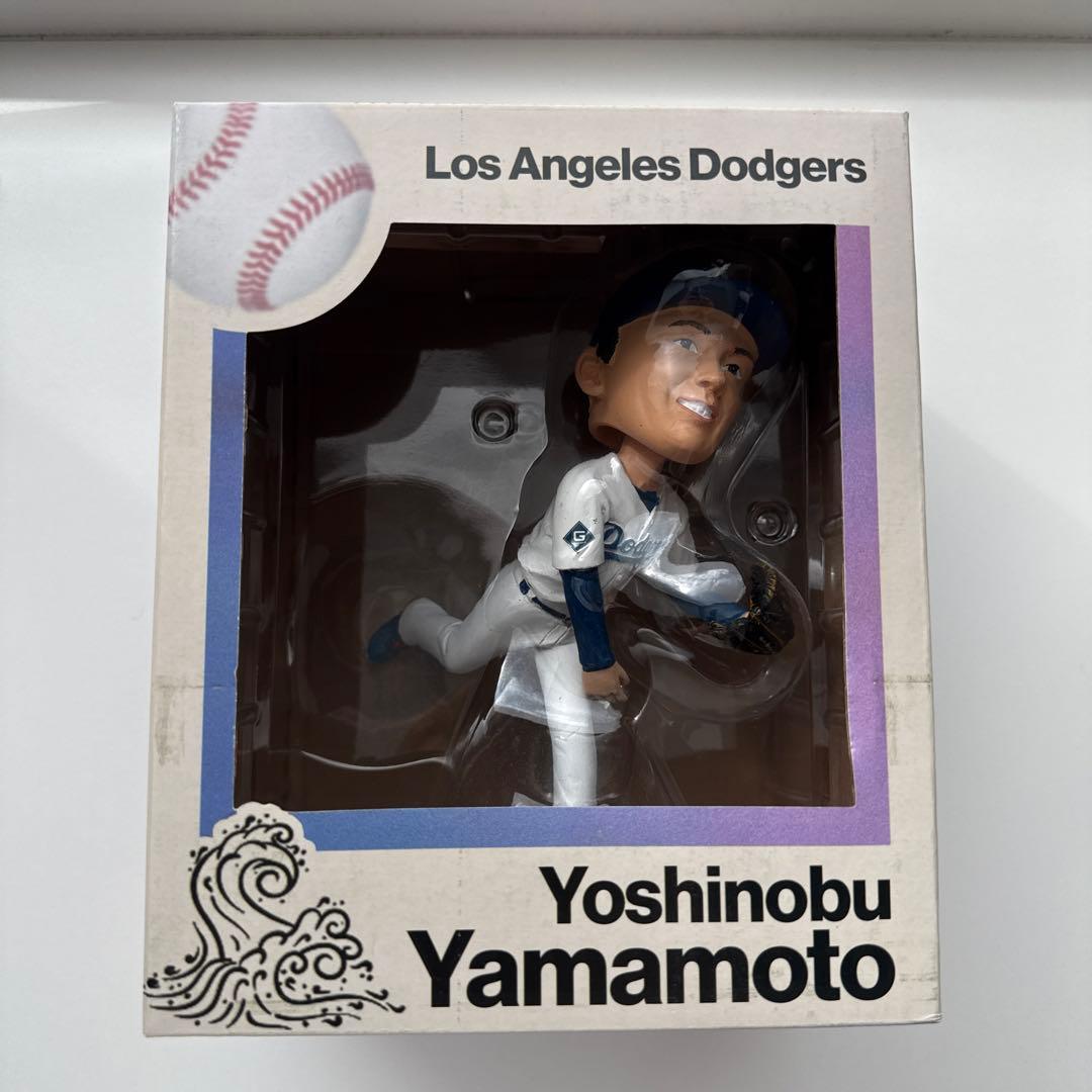 山本由伸　バブルヘッド　ボブルヘッド　ドジャース限定配布品　ギブアウェイ