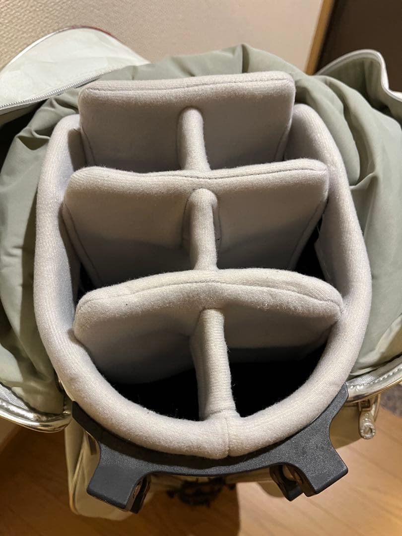 マークアンドロナ　ゴルフキャディバッグ　ホワイトカムフラージュ