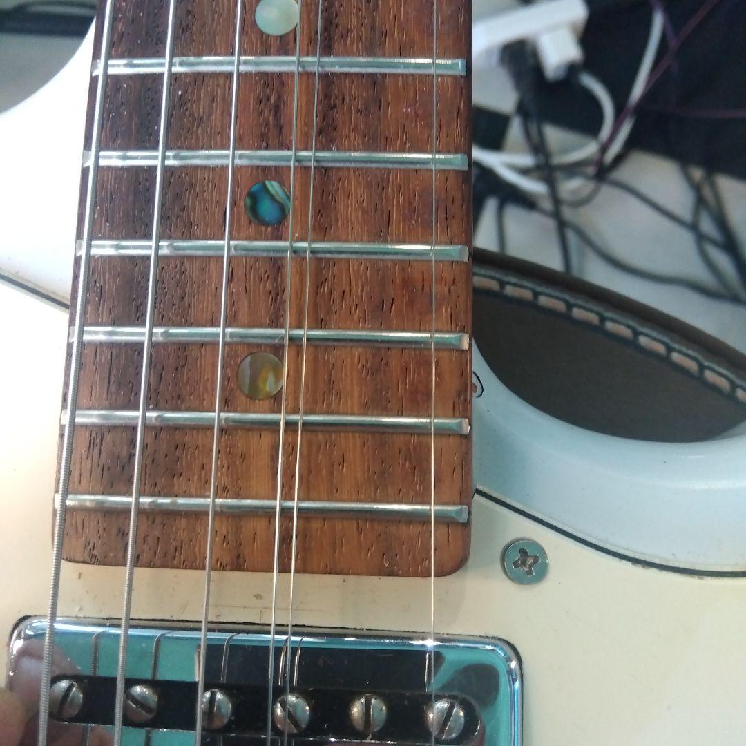 エレキギター ！ GRETSCHハム搭載…