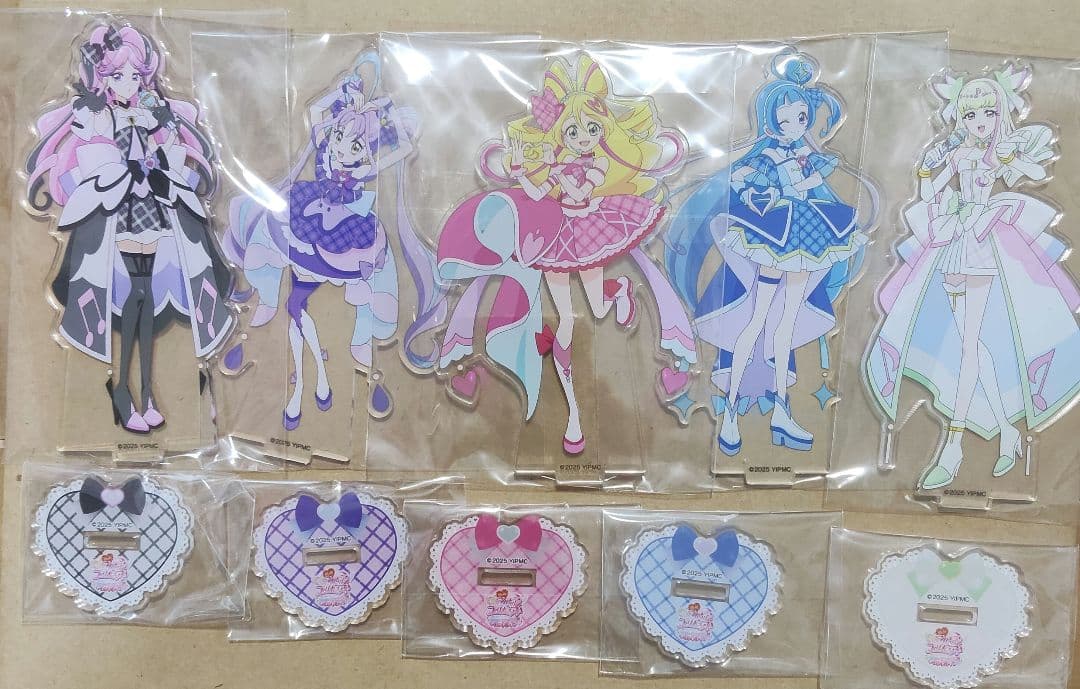 映画キミとアイドルプリキュア　Blu-ray購入特典　アクリルスタンドセット