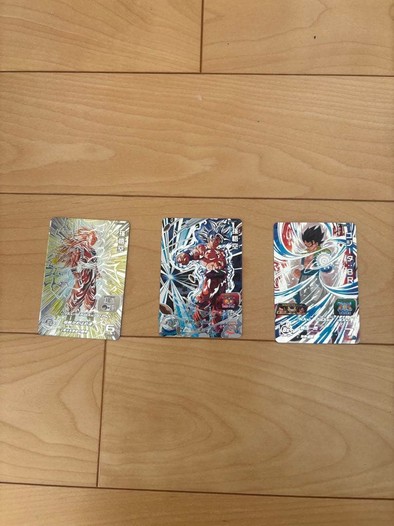 スーパードラゴンボールヒーローズカード引退品