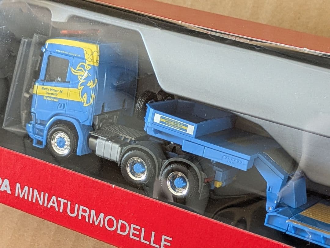 中*渉様 1/87 herpa SCANIA CR20 ND Martin Wi