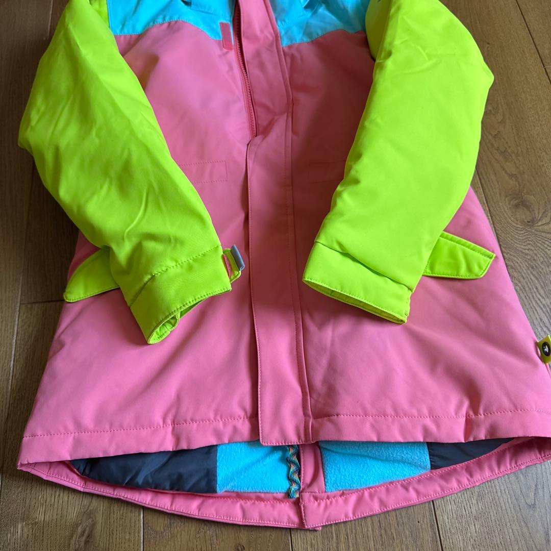 バートン　スノーボードウェア　120 新品（ズボンのオマケ付）