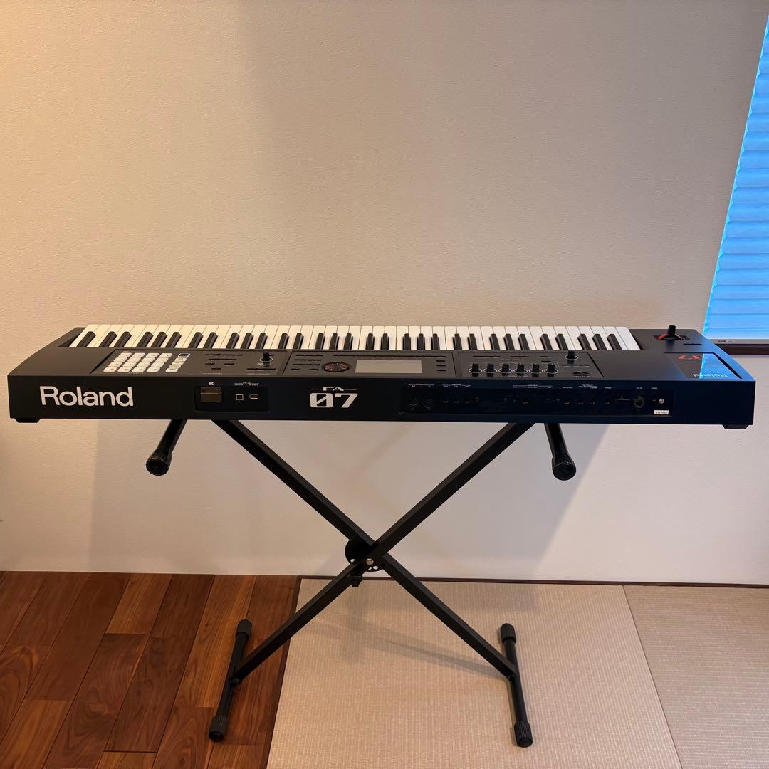 Roland FA-07 キーボード 76鍵盤 シンセサイザー　美品！！