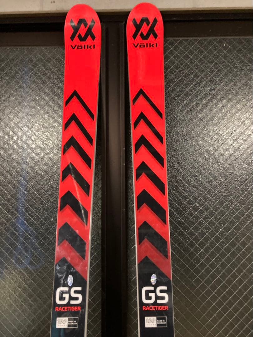Völkl GS Racetiger 30