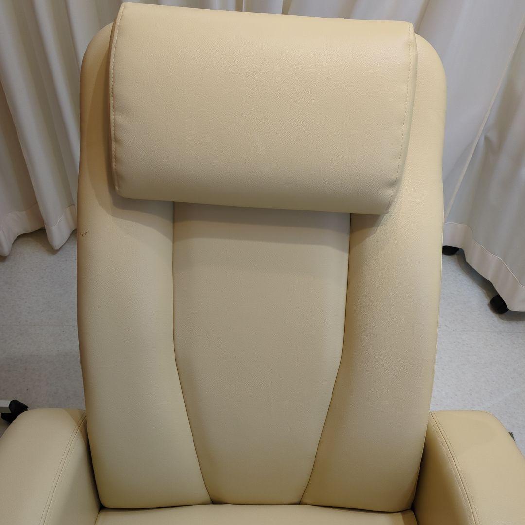 【中古美品】タカラベルモント REINE IIl エステ ネイル用ソファ ベッド