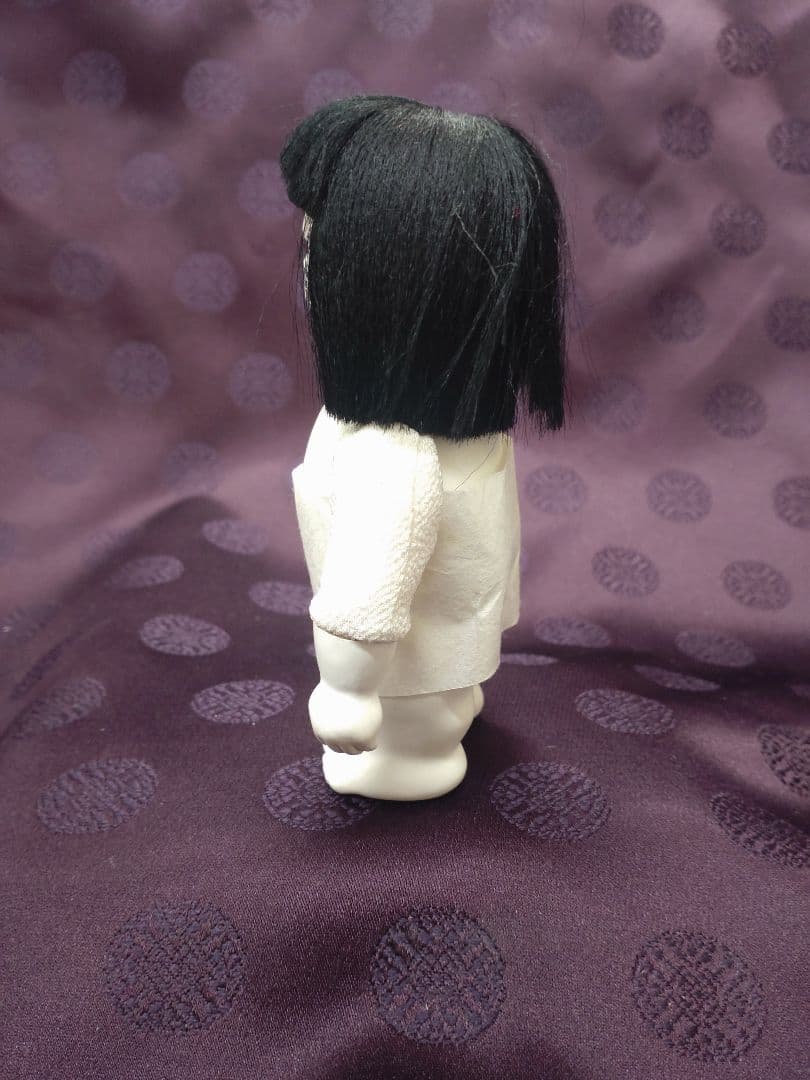 ミニ市松人形・桐塑胡粉仕上げ