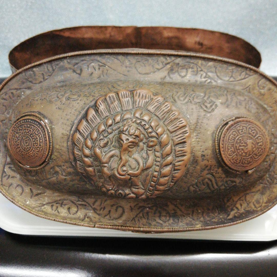 インド　タイ　幸運の福神　時代古銅製　打出し楕円形ガネーシャ神　アンティーク品