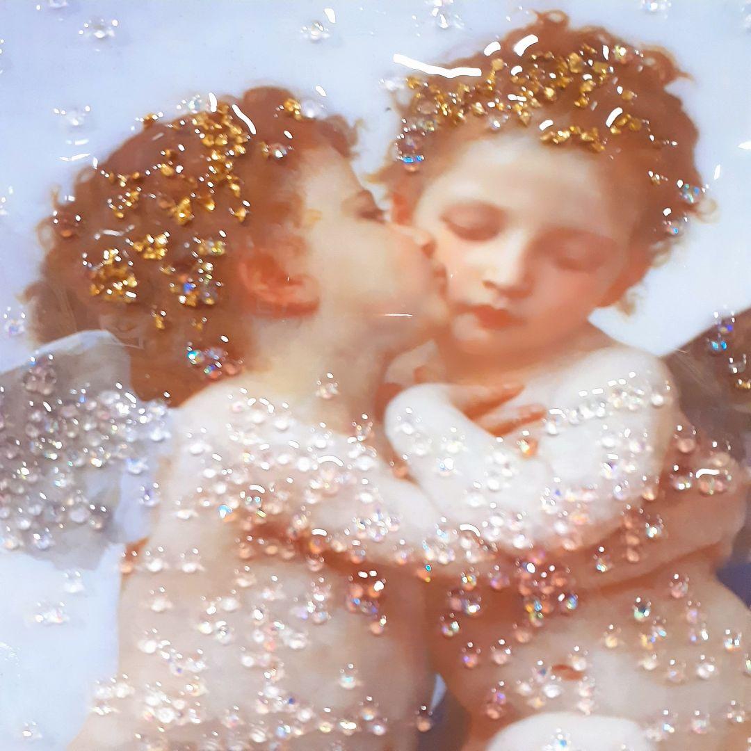 輸入雑貨　天然石　『アムールとプシュケーのファーストキス』水晶　クリスタルアート