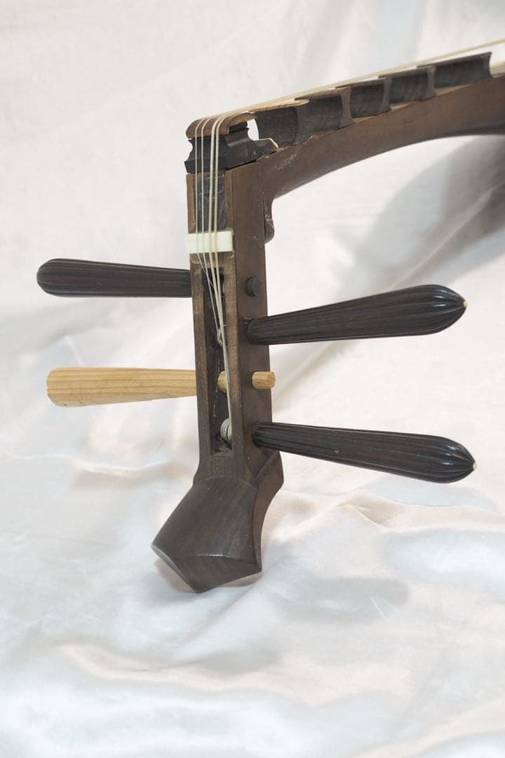 筑前琵琶 四弦 半月細工 和楽器