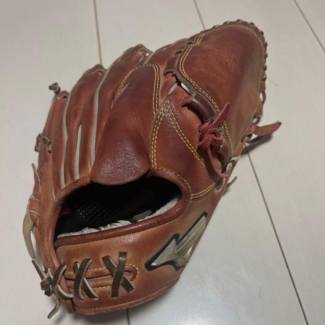 Mizuno Global Elite 野球グローブ ブラウン