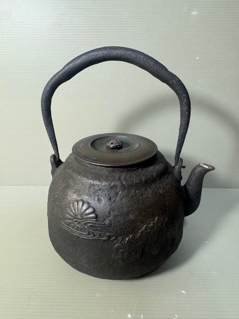 2486 龍文堂　鉄瓶　時代物