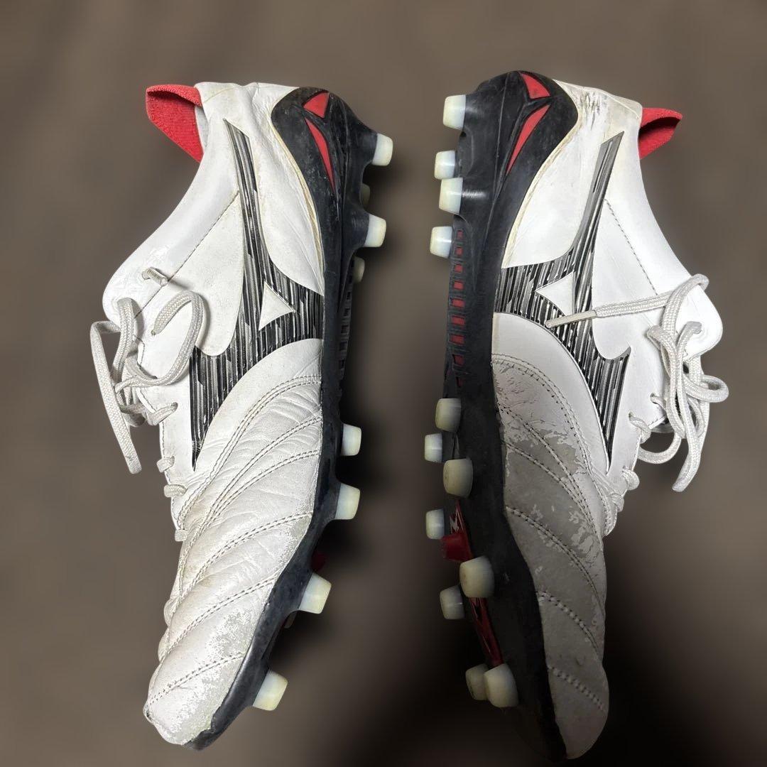 Mizuno Morelia Neo 3 サッカーシューズ