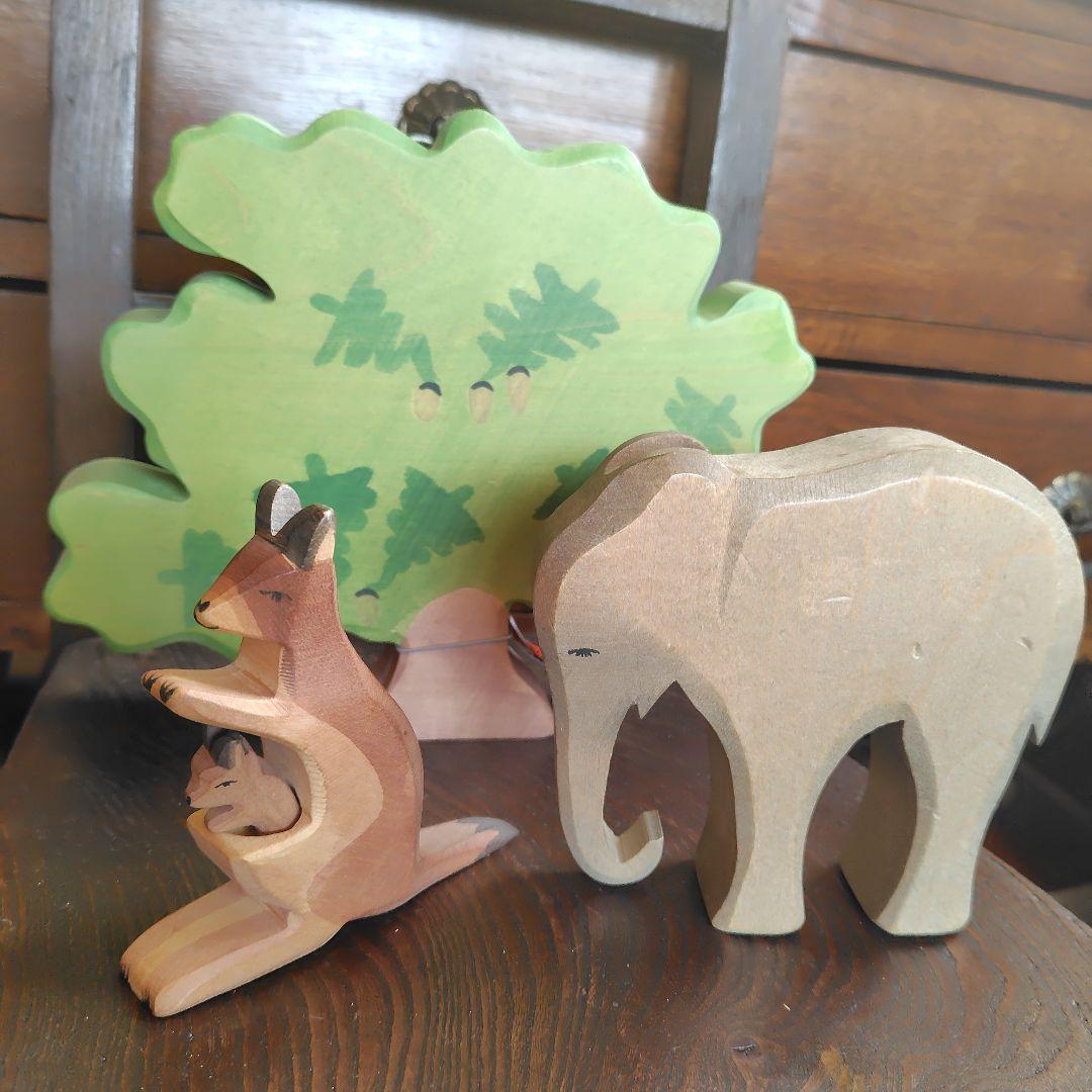 オストハイマーのぞう、カンガルー親子 HOLZTIGERのどんぐりの木セット