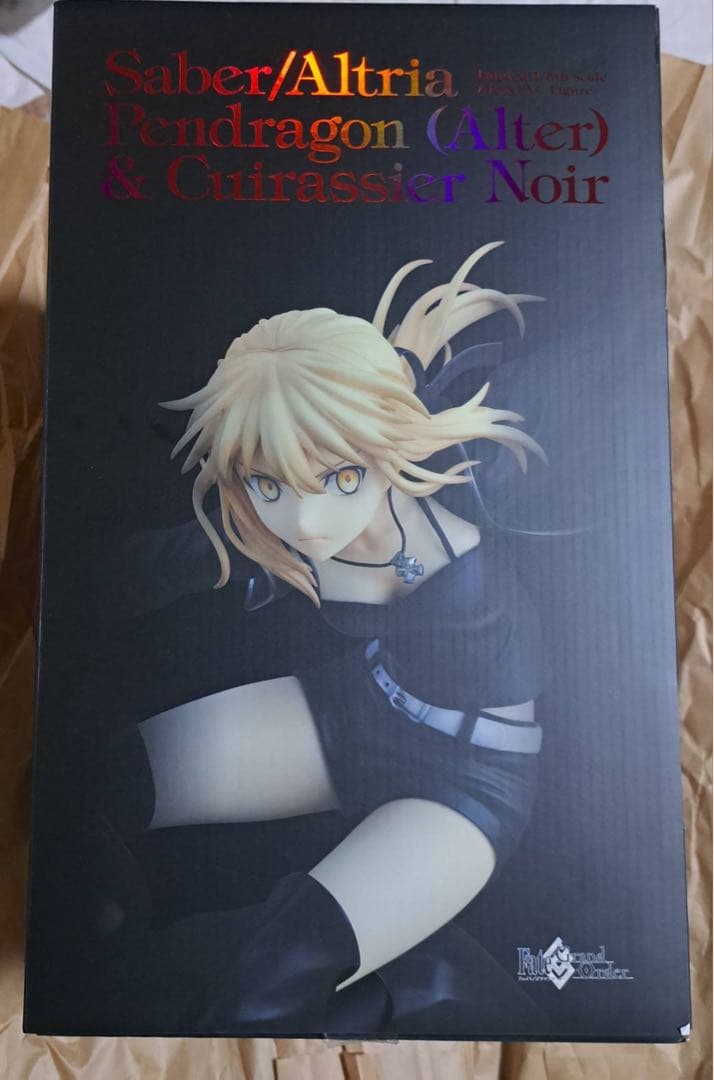 セイバー　アルトリア・ペンドラゴン　オルタ　キュイラッシェ・ノワール　フィギュア