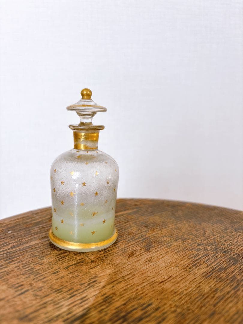 フランスアンティーク　NapoléonIII世時代吹きガラス製パフュームボトル