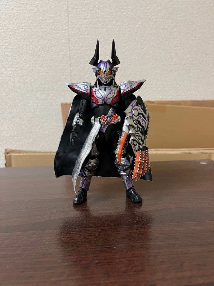 S.H.Figuarts 規格　仮面ライダーバッファ プロージョンレイジ