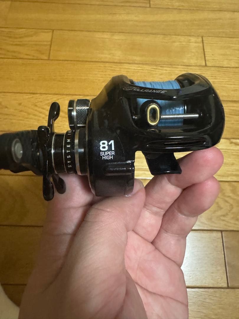 テイルウォーク　フルレンジ81R ベイトリール